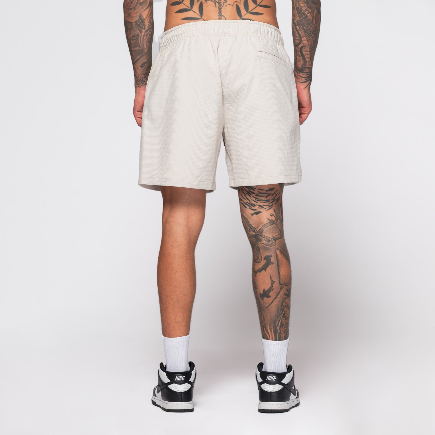 Billion Dollar Shorts Beige
