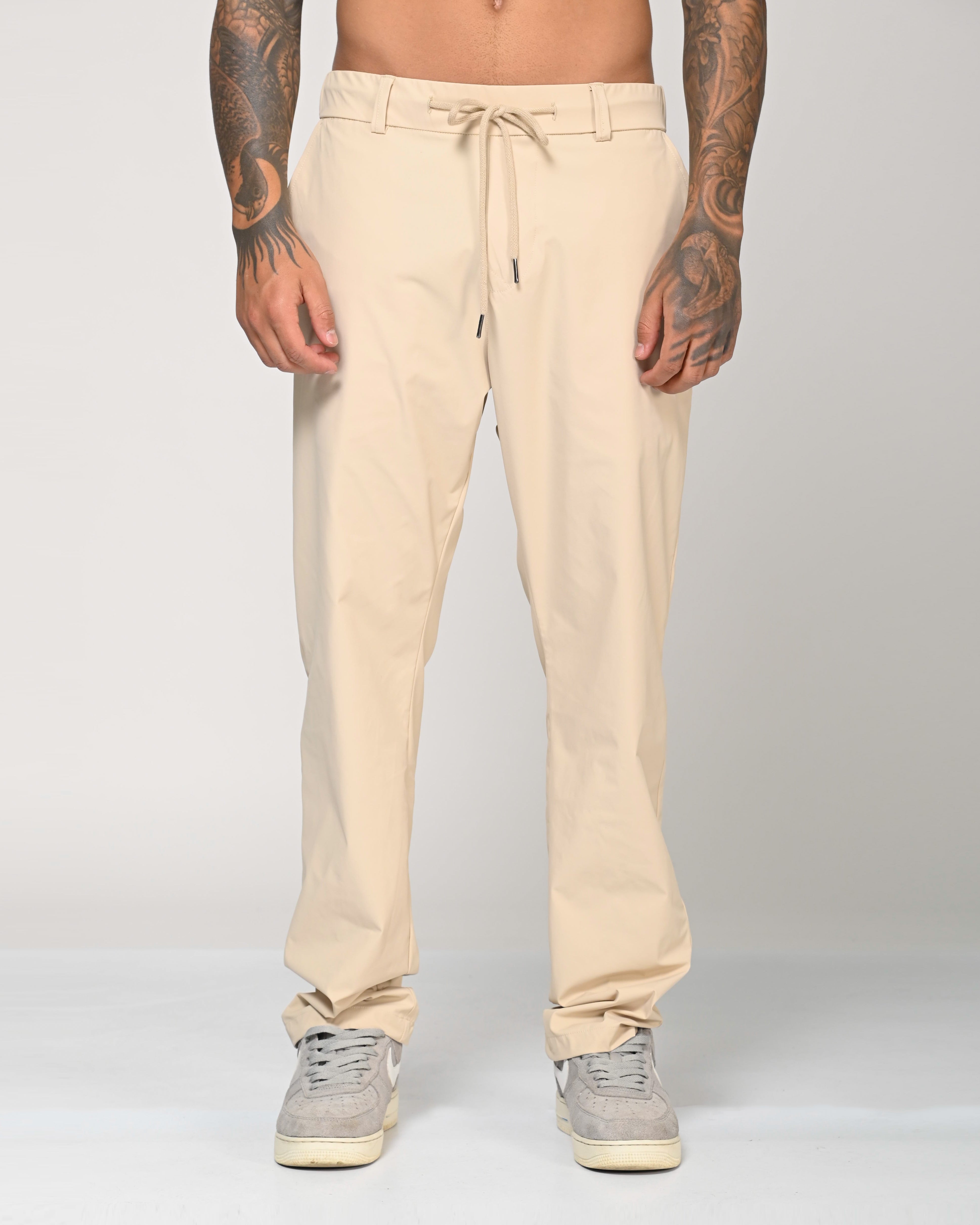 Jogger Clásico Bota Recta Marca Rappaz