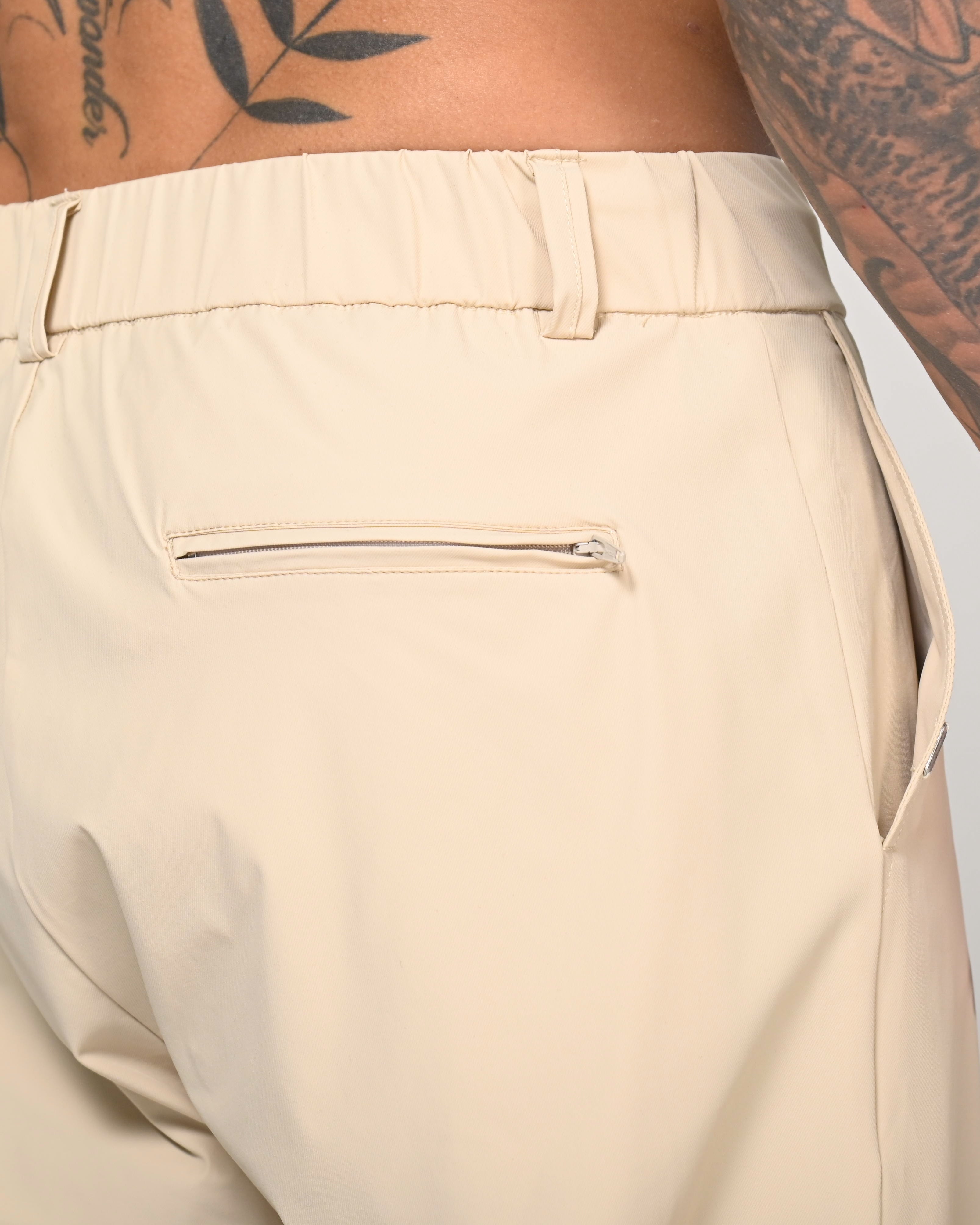 Jogger Clásico Bota Recta Marca Rappaz