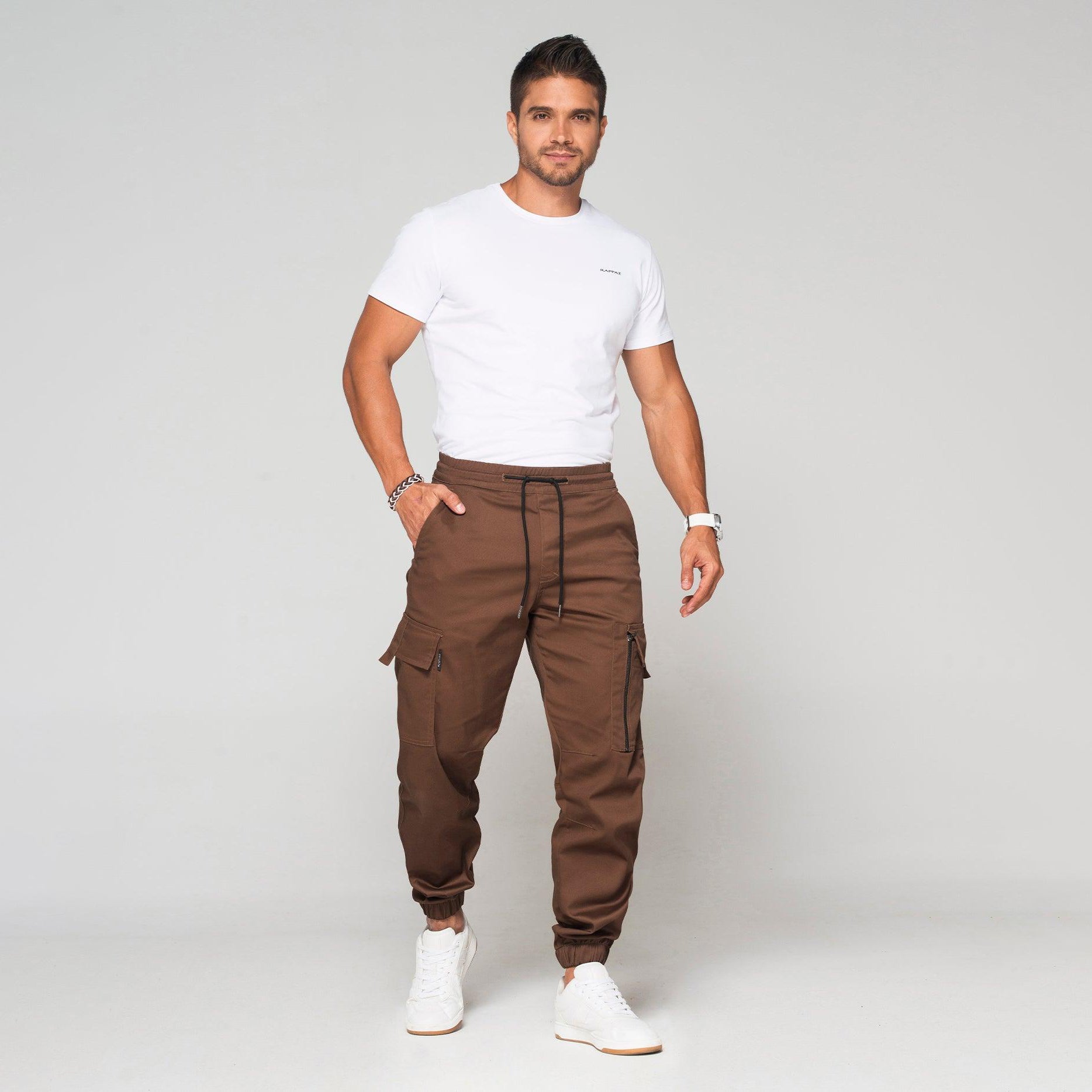 JOGGER TIPO CARGO CON CIERRE EN BOLSILLO LATERAL