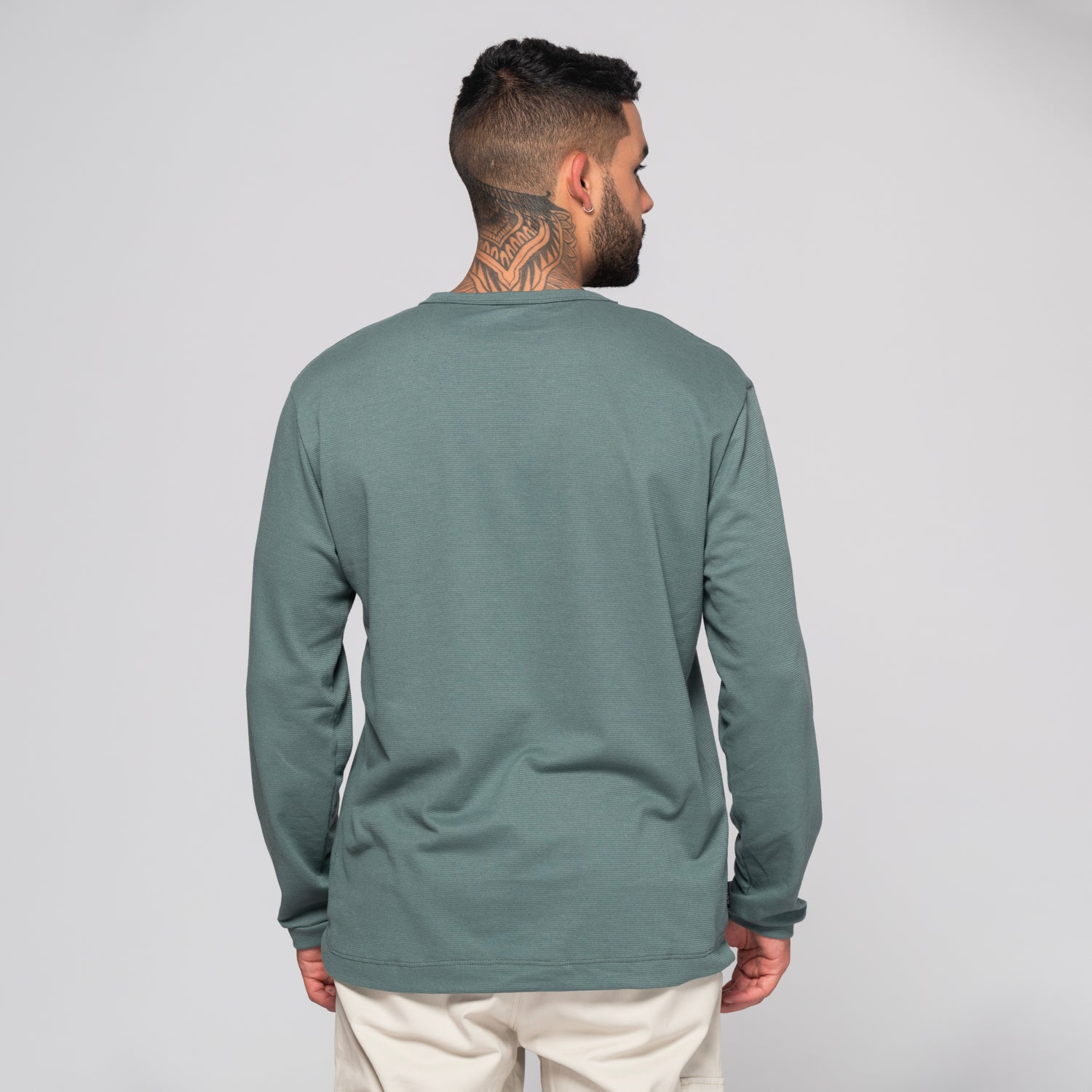Buzo Manga Larga Cuello Redondo Estampado minimalista a Tono Marca Rappaz