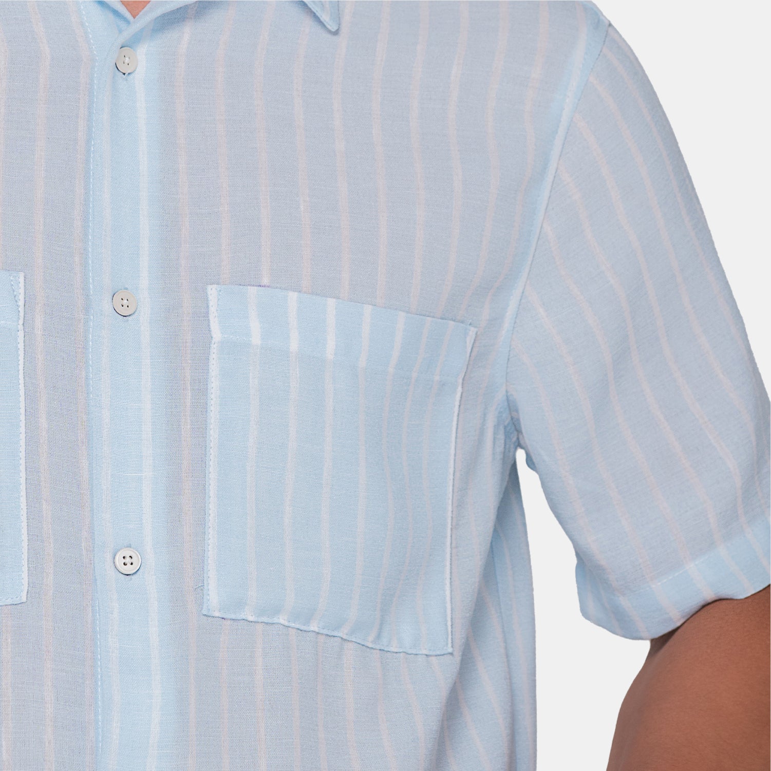 Vertical Stripes S/S Shirt Light Blue