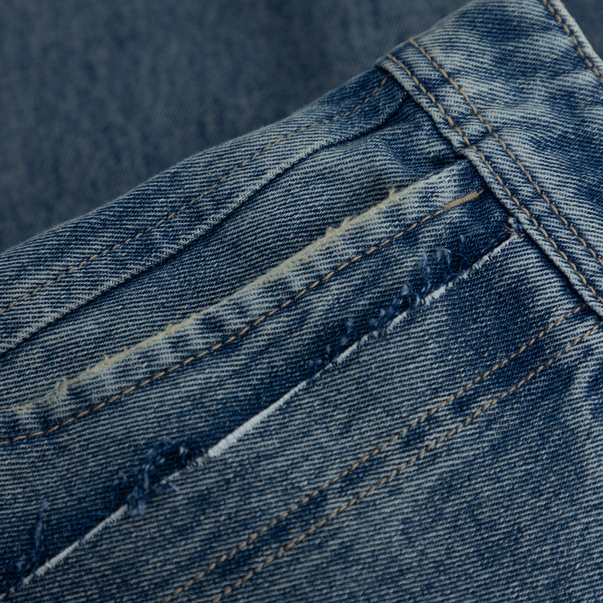 Raw Seam Baggy Jean Azul Medio
