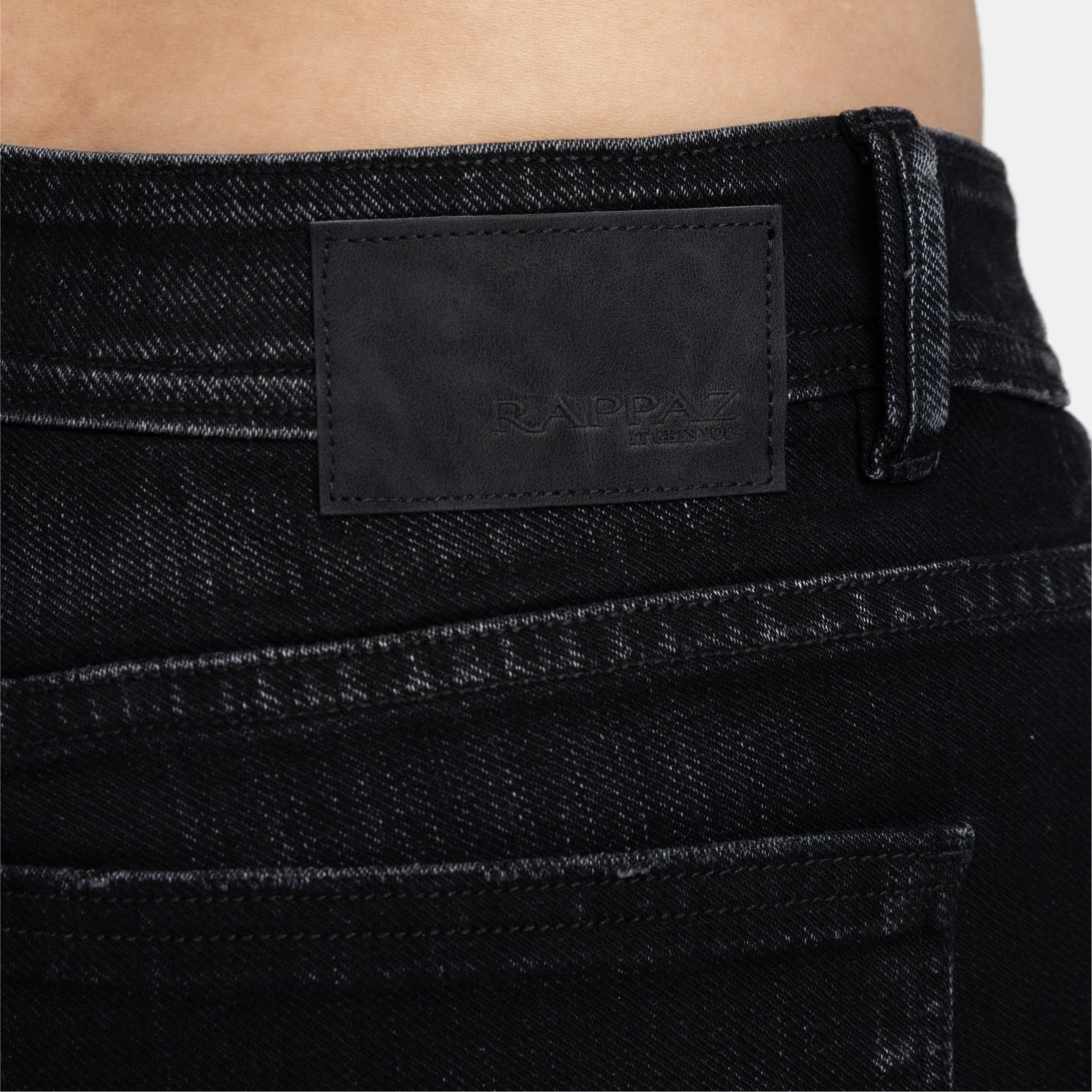 Shadow Regular Dark Grey