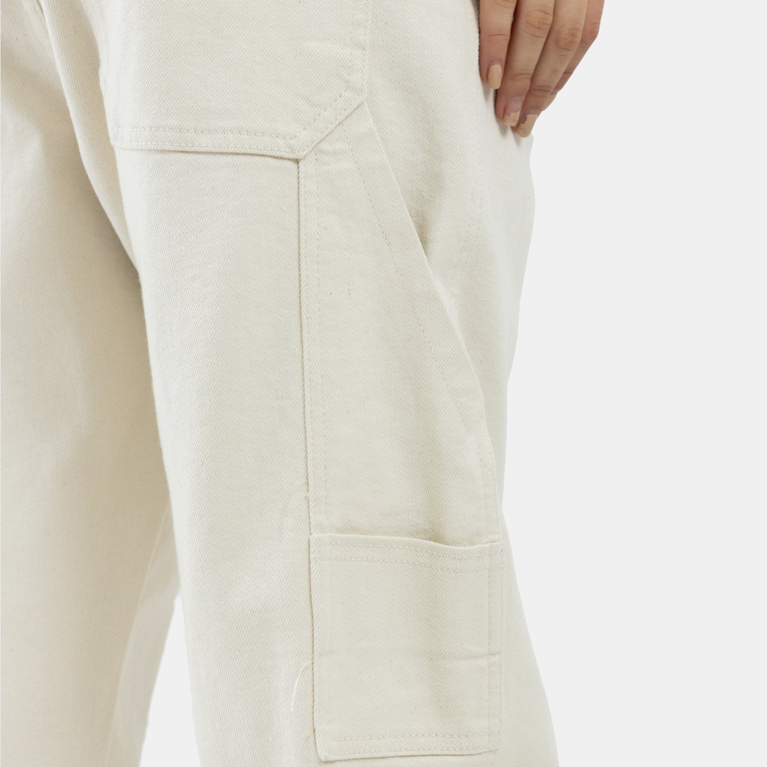 Unexpected Natural Relaxed Jeans WOMAN