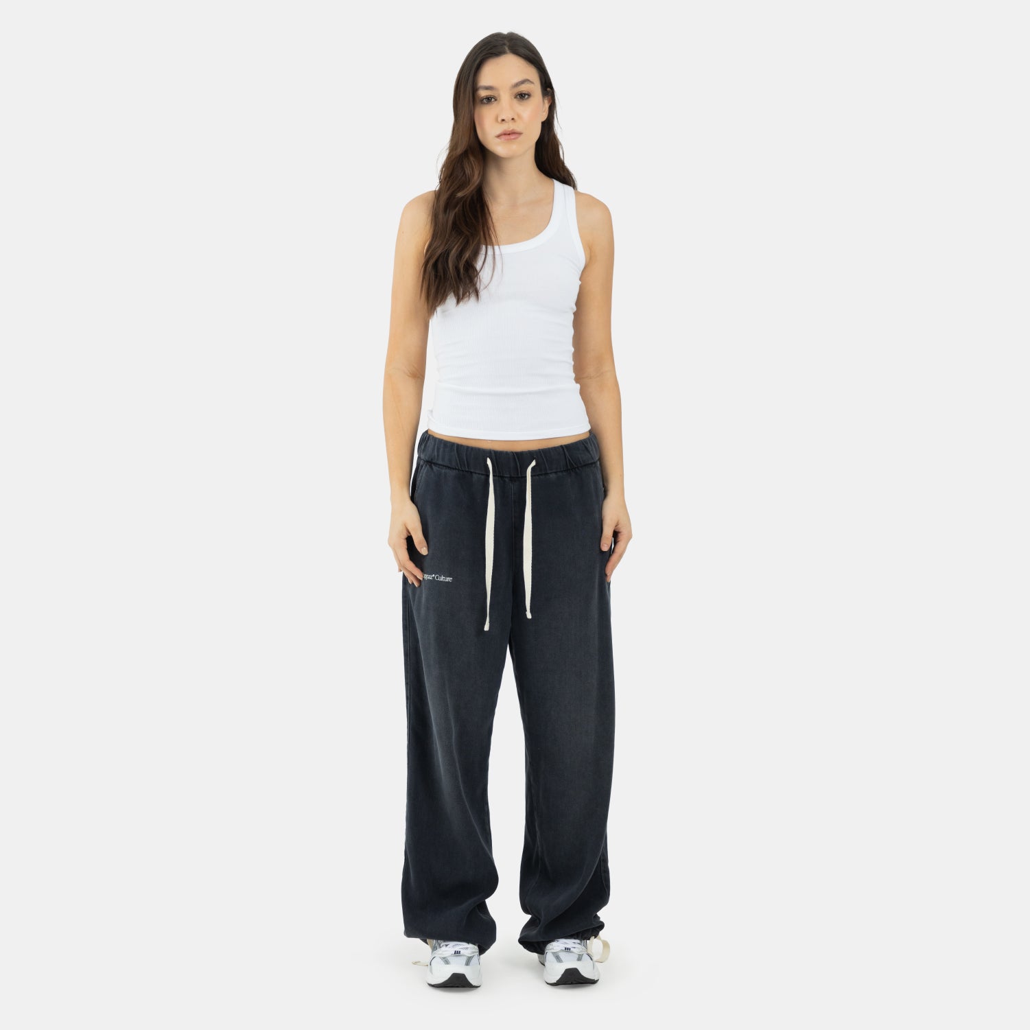Void Statement Jogger Black