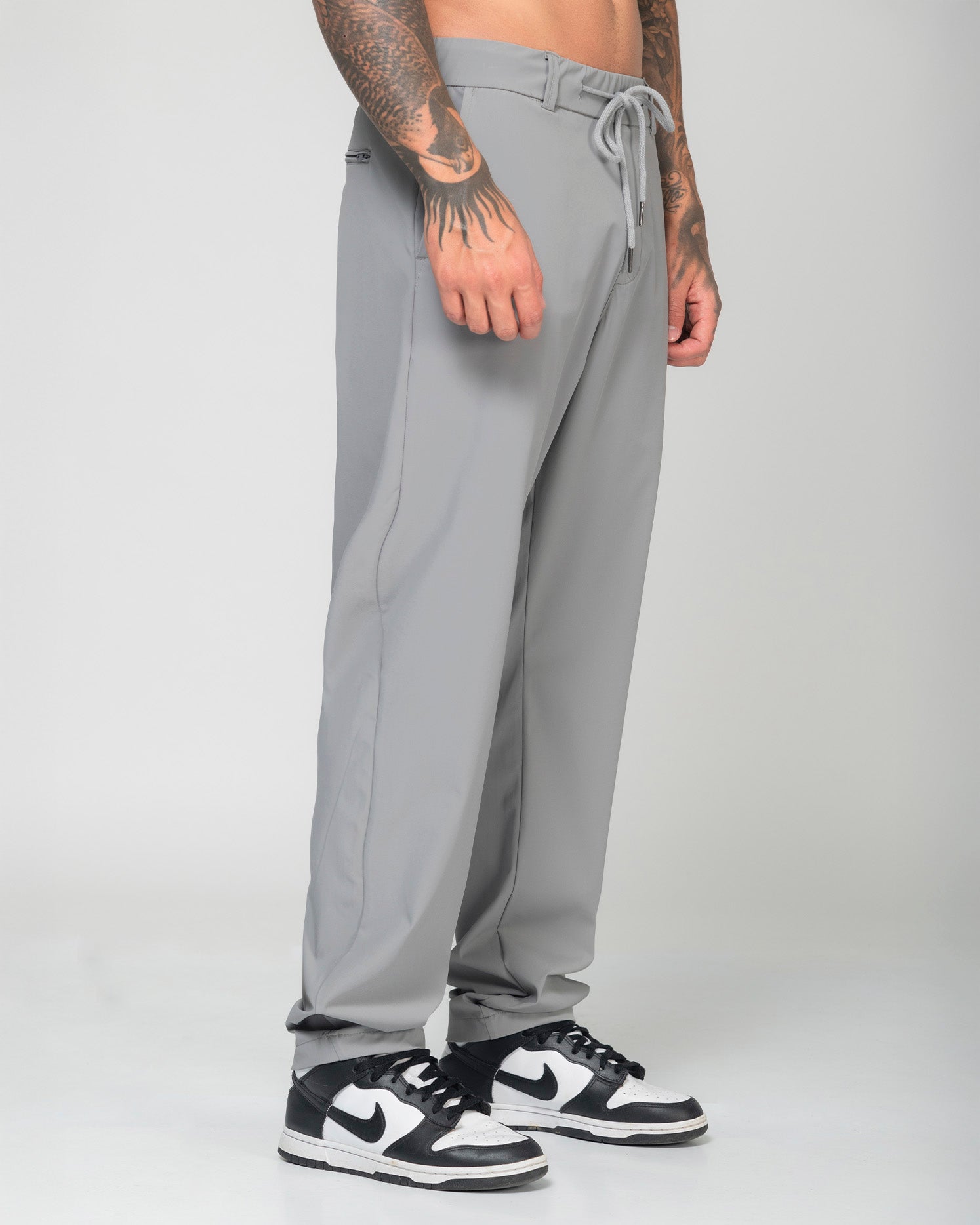 Jogger Clásico Bota Recta Marca Rappaz