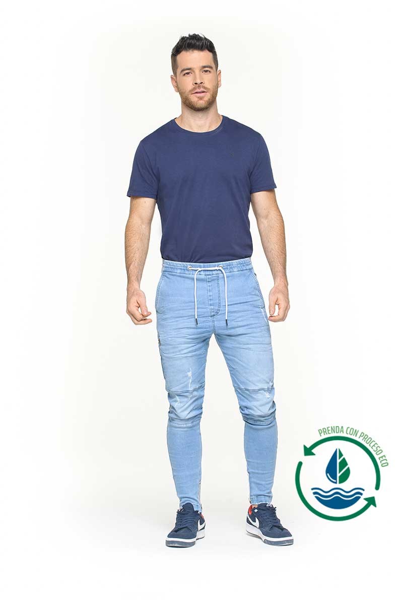 Jogger denim color azul claro marca rappaz