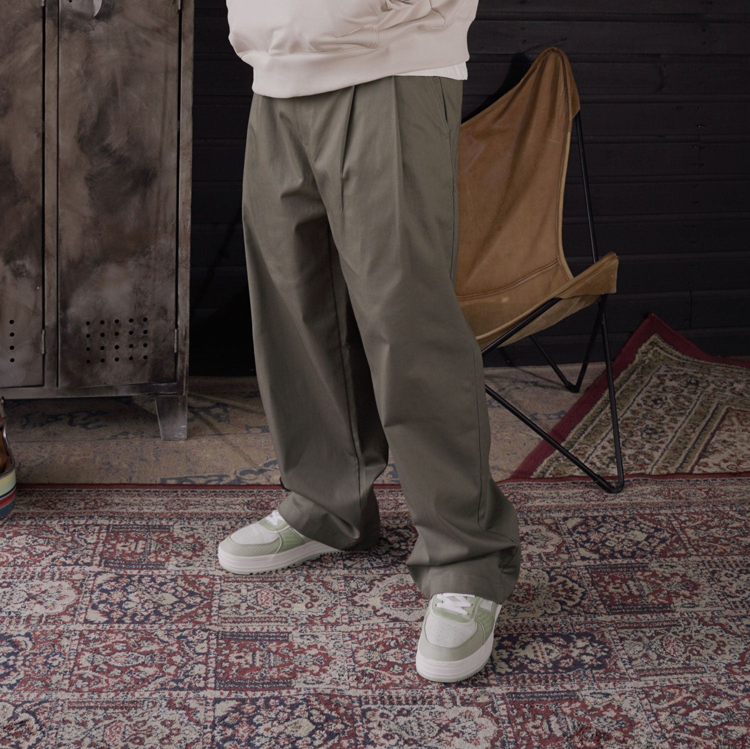Baggy Pants Studio Cut Olive Green
