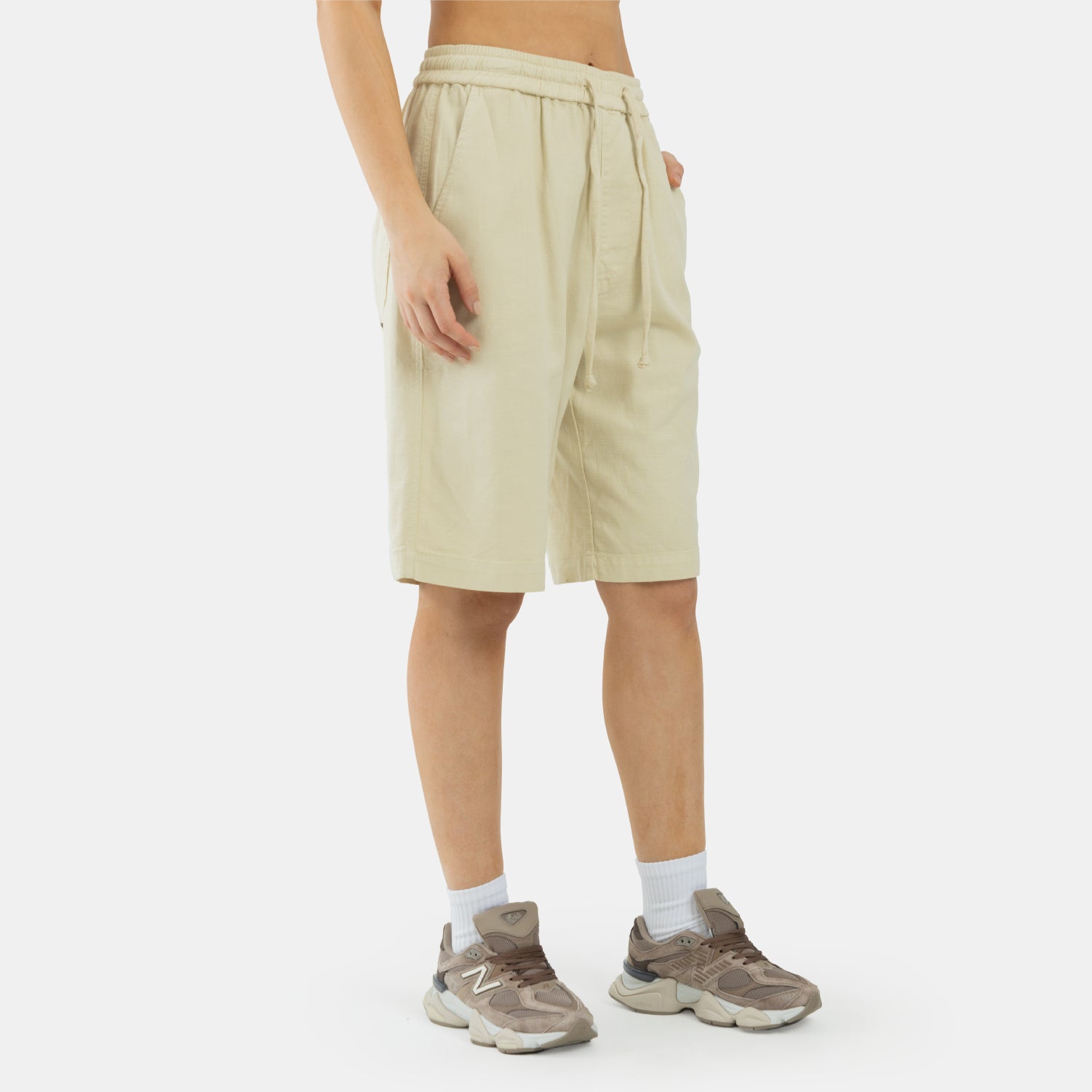 Essential Summer Short Vanilla WOMAN