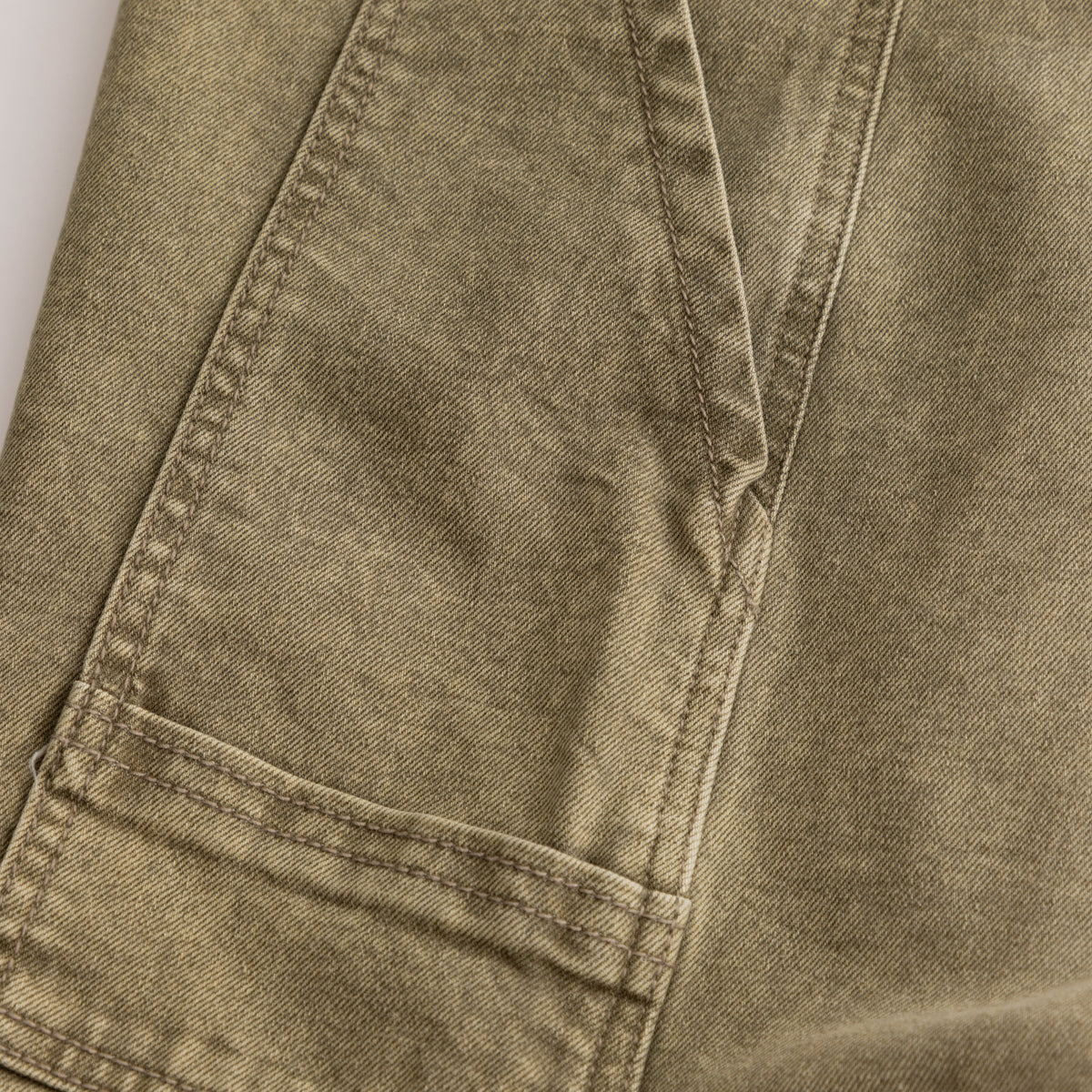 Classic Fit Jort Olive