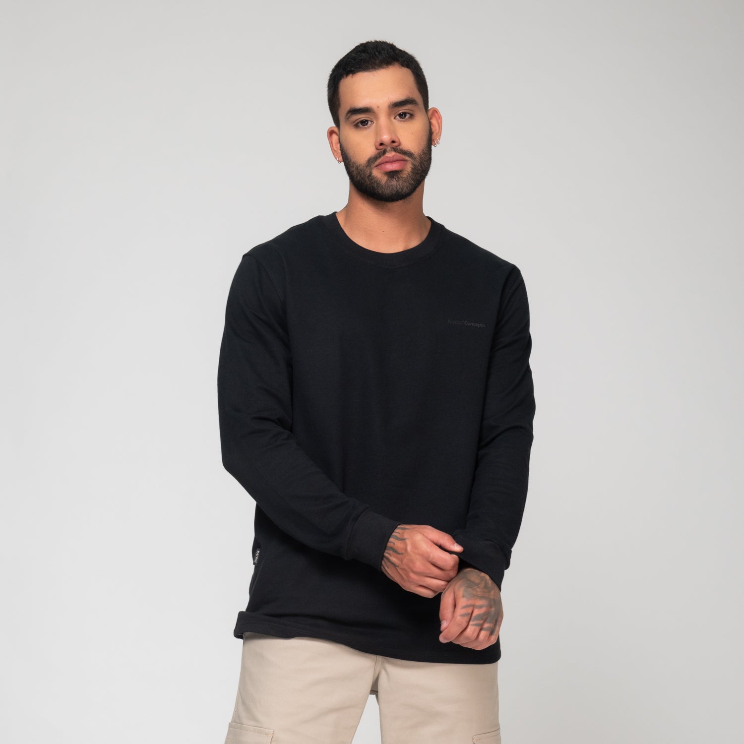 Long Sleeve Essential Black