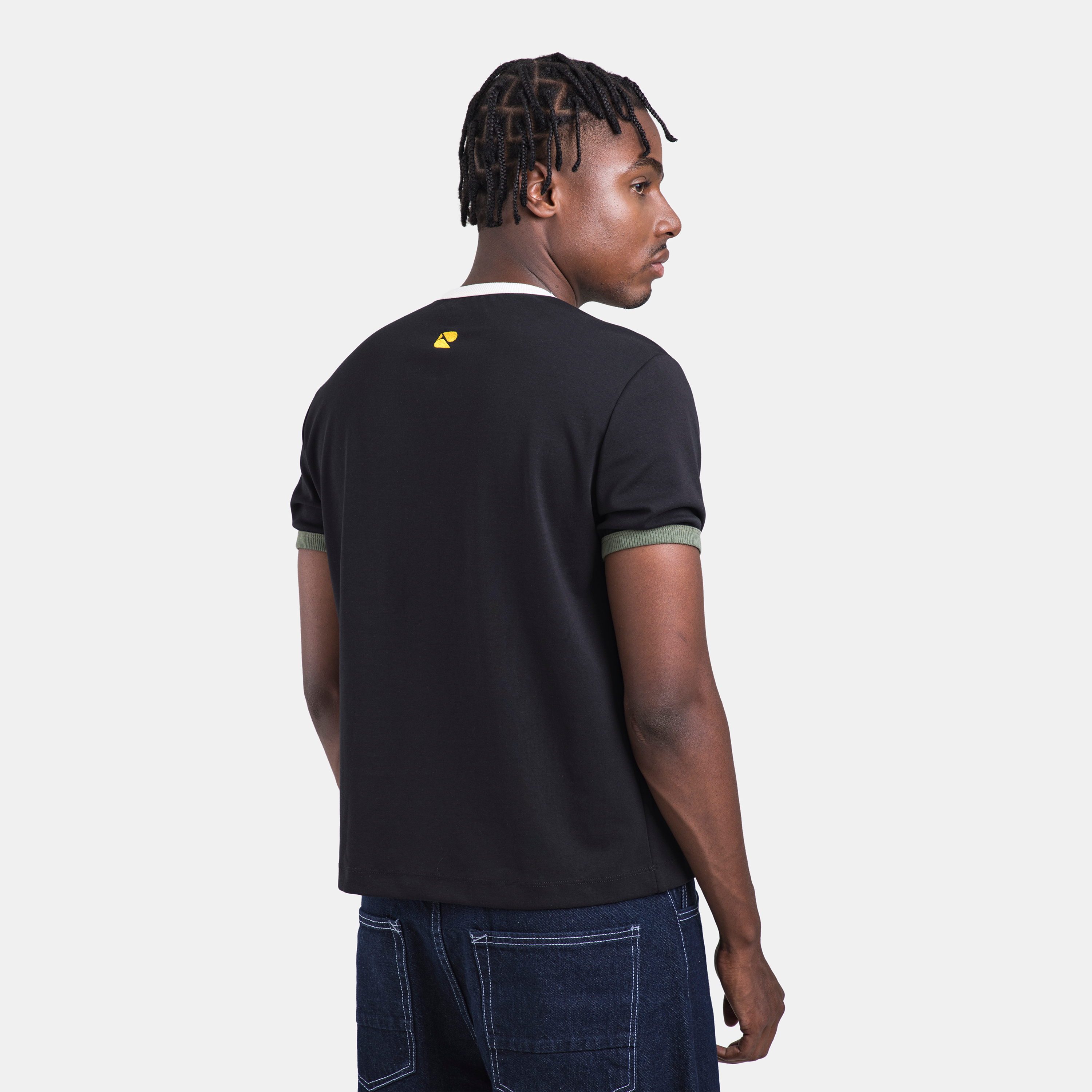 Gol Ringer Tee Negro