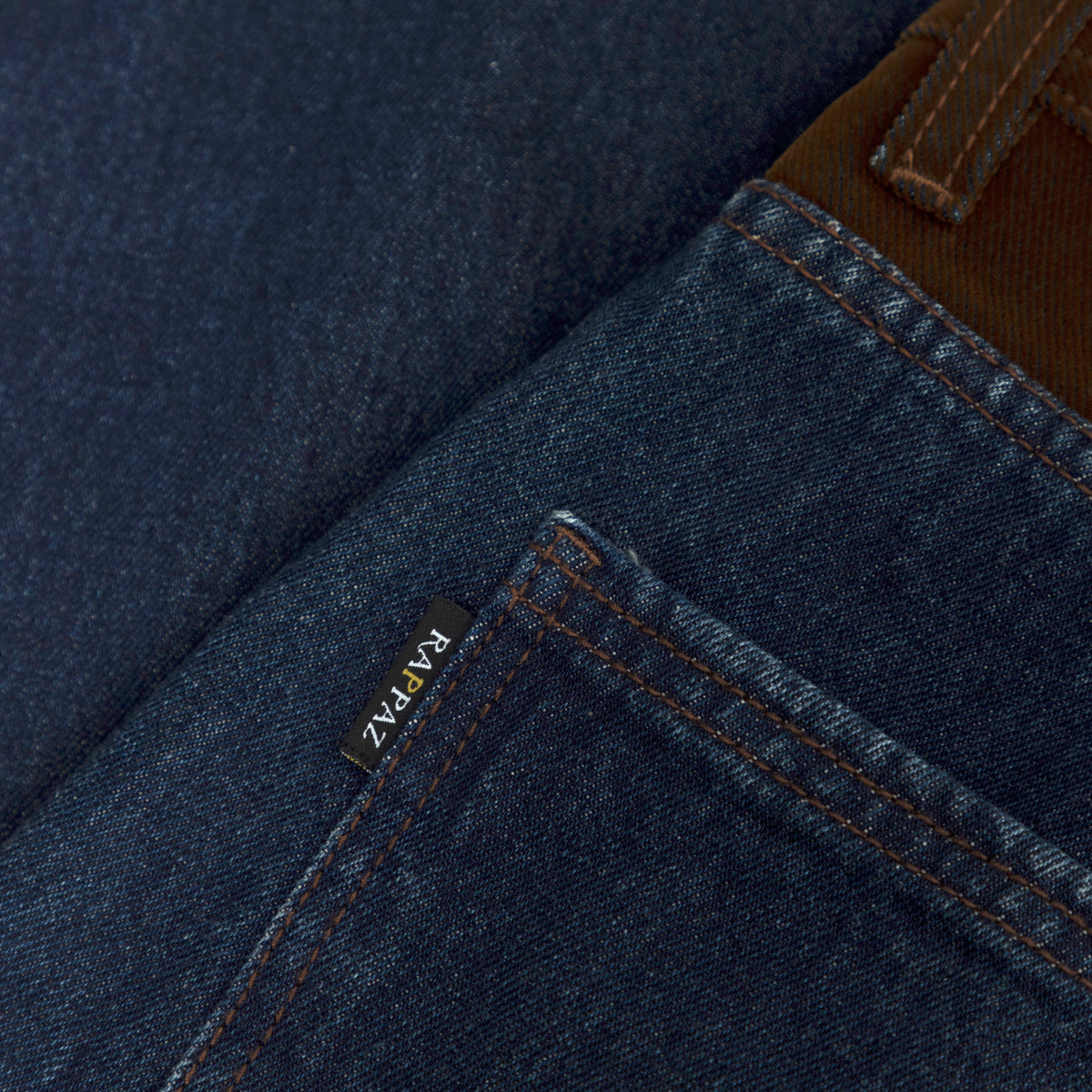 Suede Waist Relaxed Jean Azul Oscuro