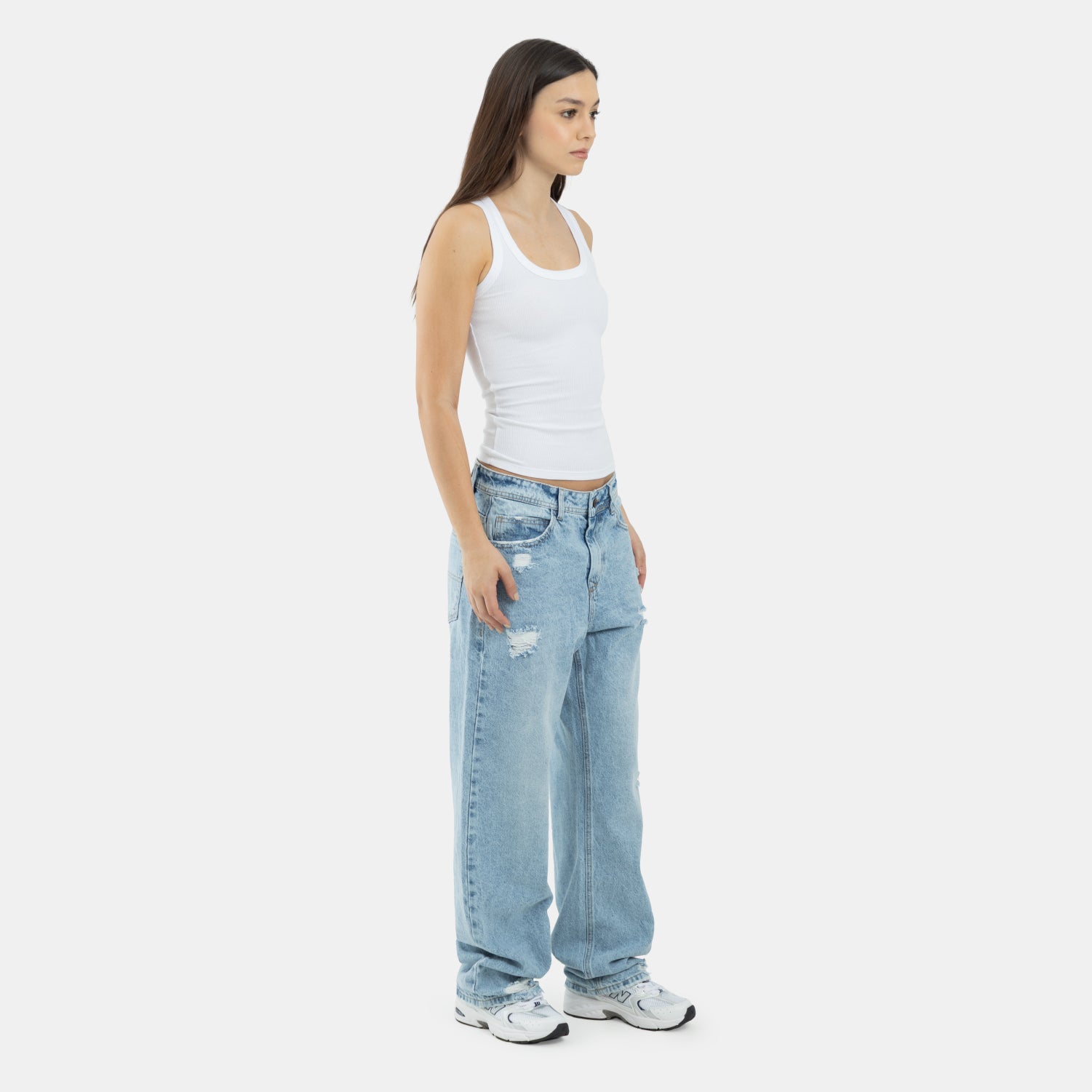 Light Blue Distressed Relaxed Jean WOMAN