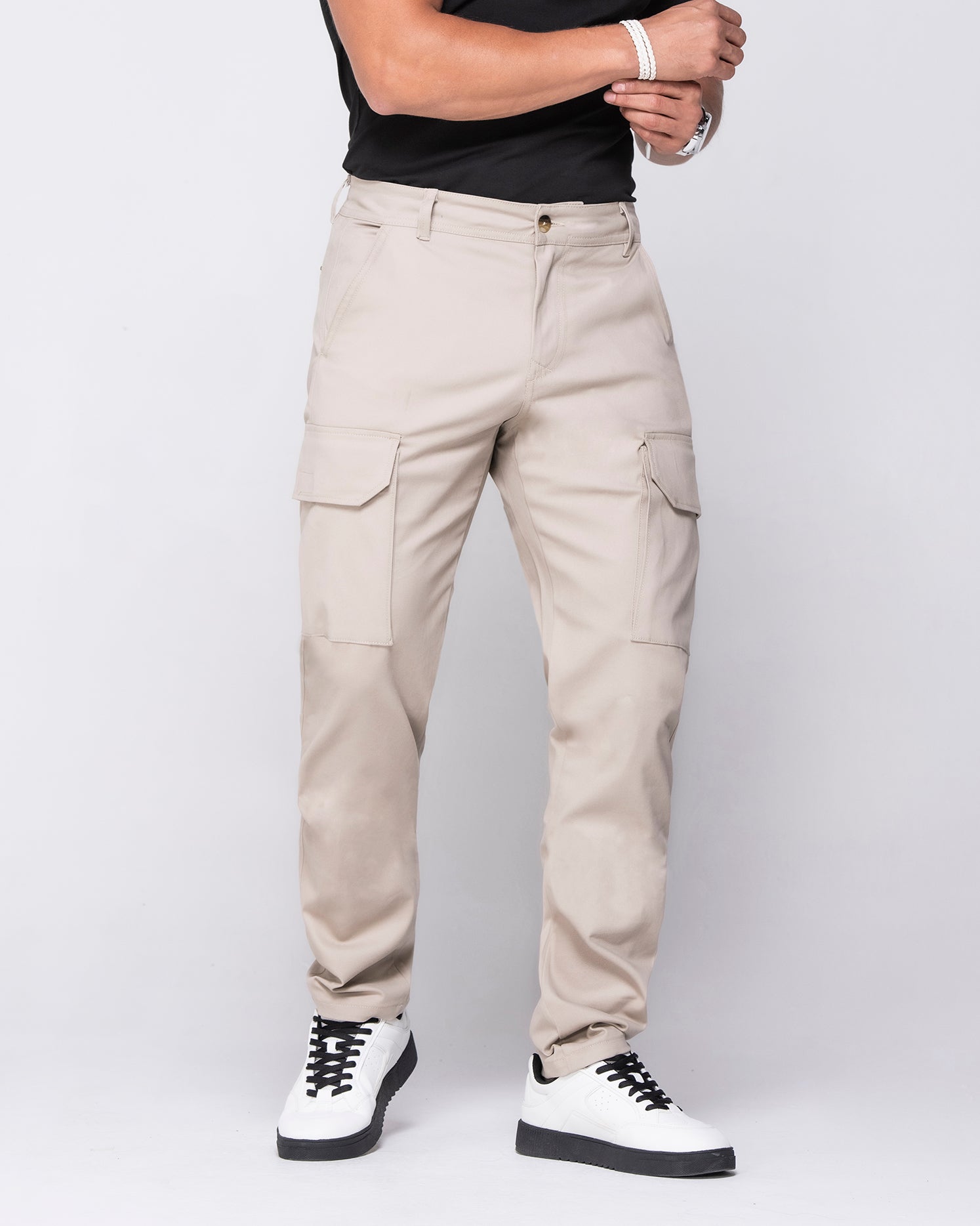 Pantalon cargo 2024 color caqui