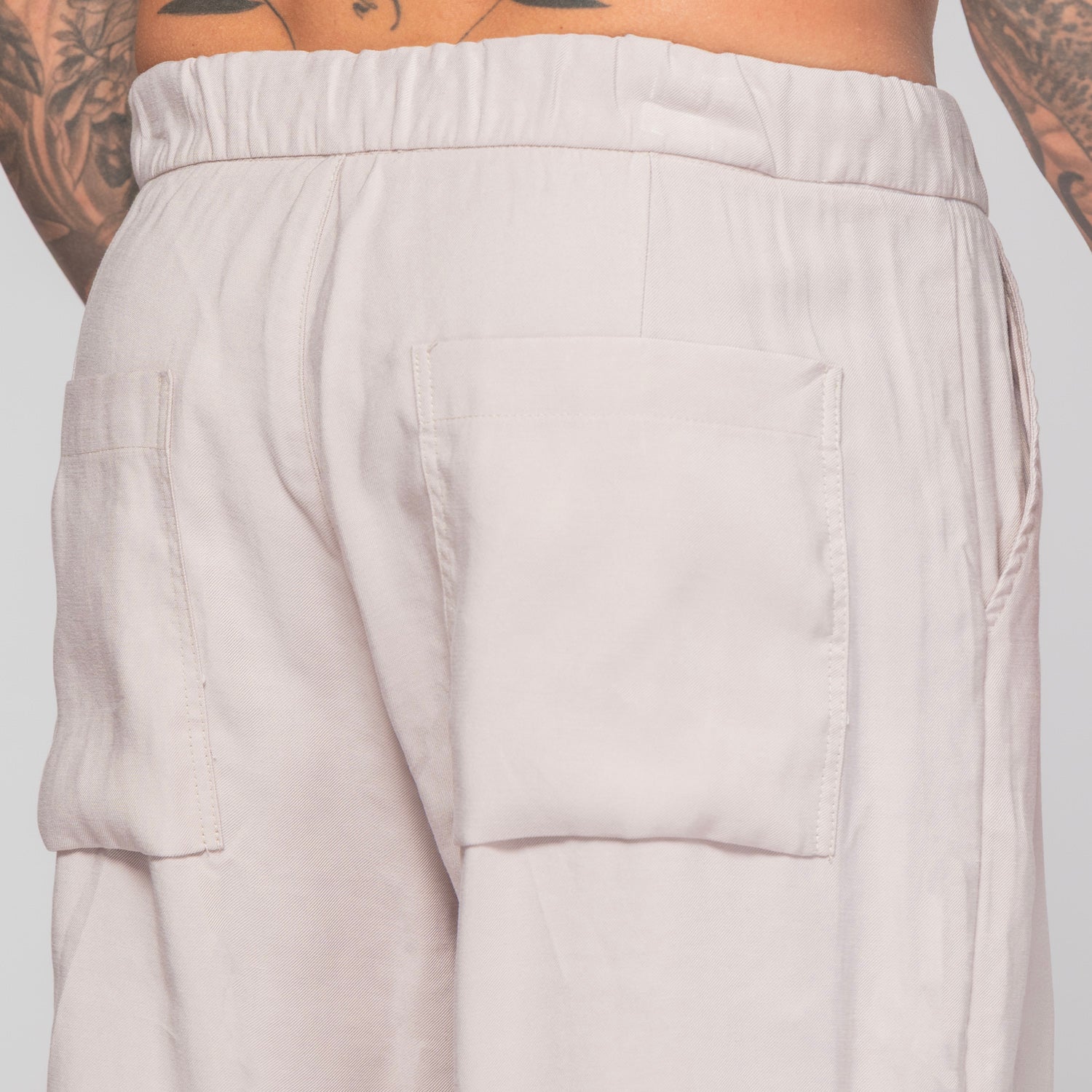 Pantalón Relaxed Fit Pretina Resortada Con Cordón Marca Rappaz