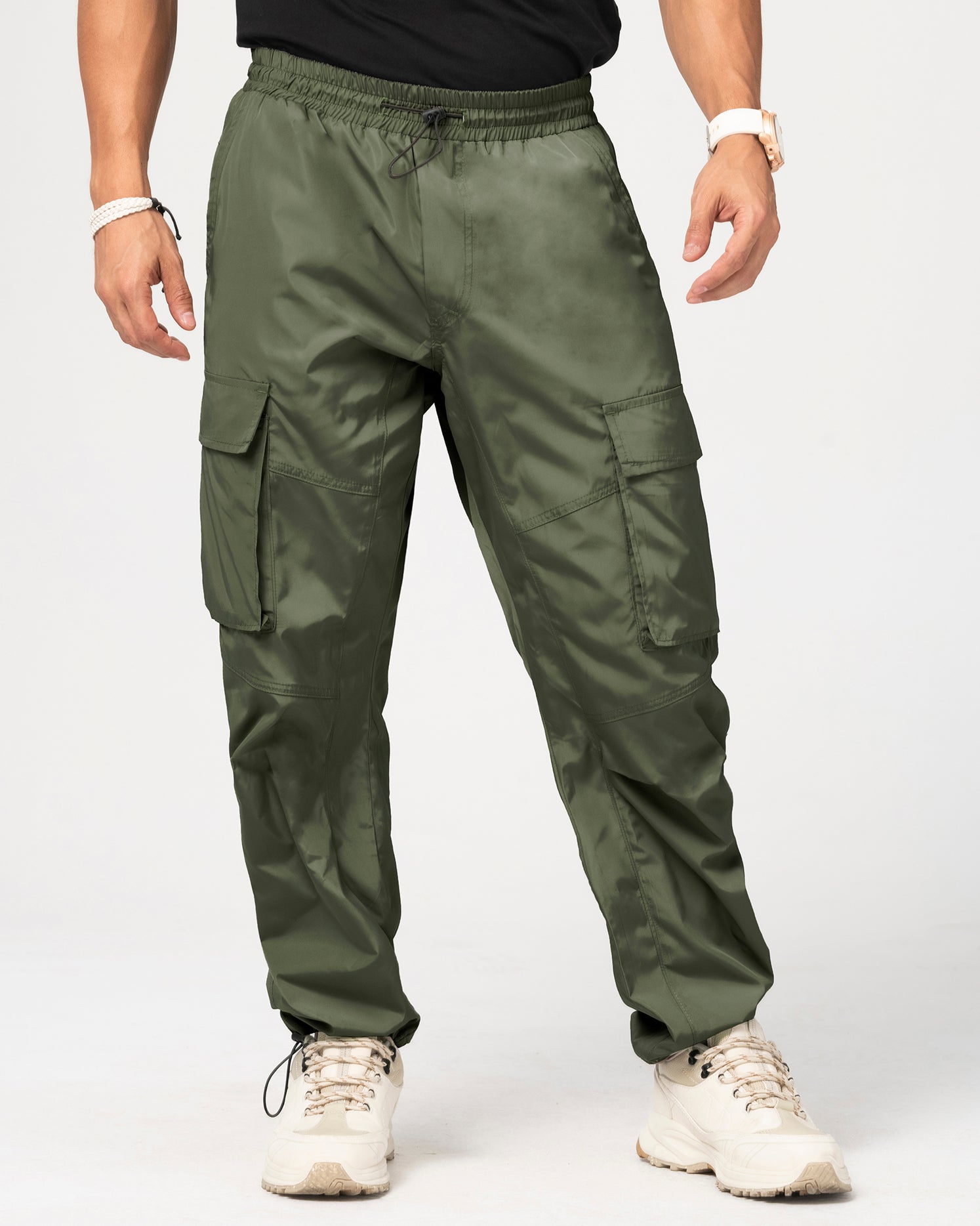 Pantalón Parachute Tela Impermeable Bolsillos Tipo Cargo Marca Rappaz